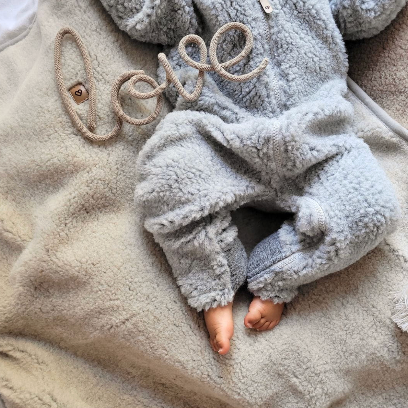 Zaffiro Baby Overall mit Kapuze &