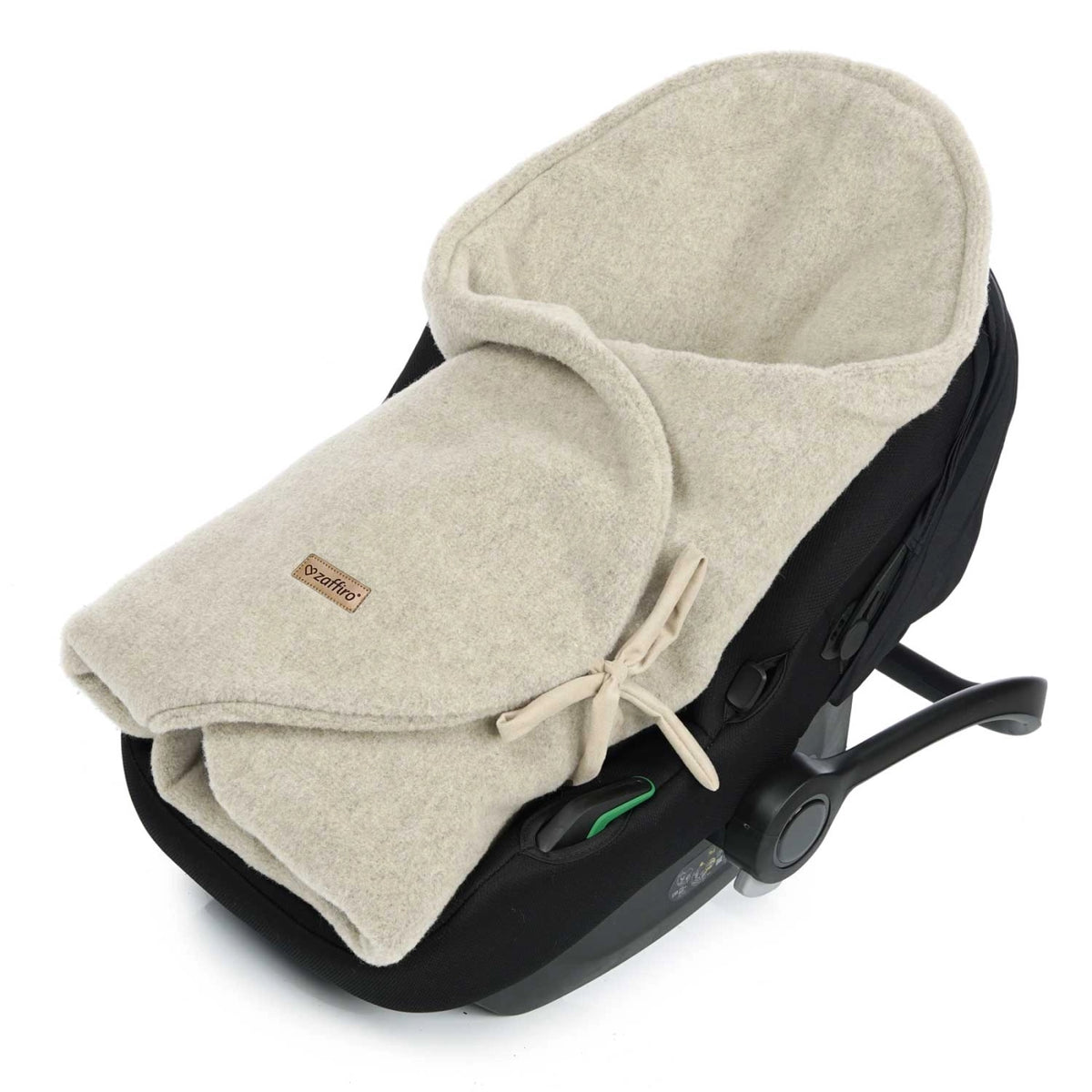 Zaffiro Fußsack Einschlagdecke Schurwolle beige in der Babyschale