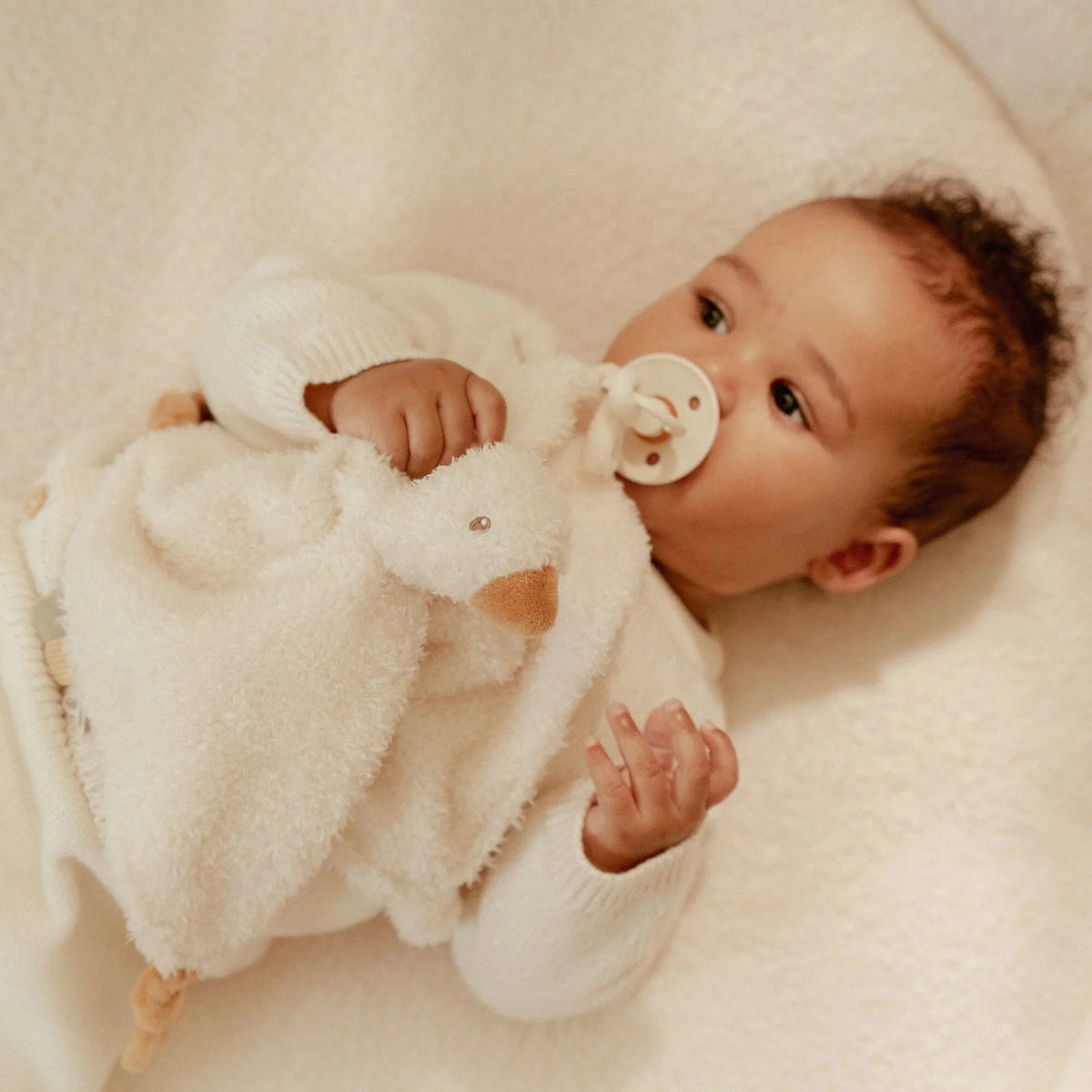 Little Dutch Kuscheltuch Baby Goose mit Schnullerband