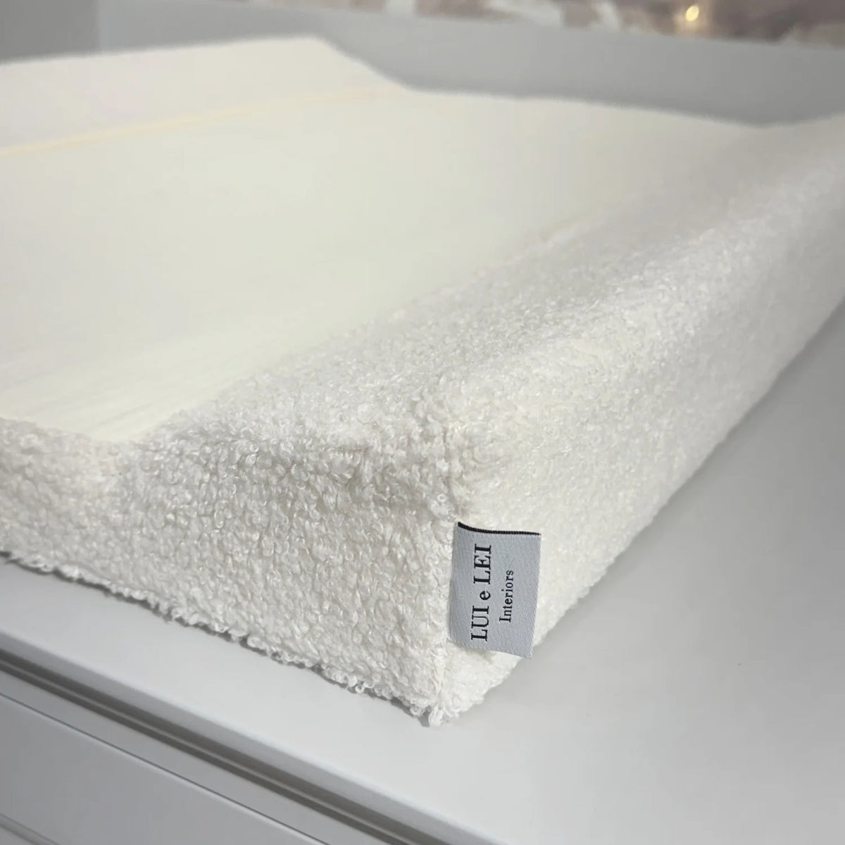 Lui e Lei Wickelauflage aus Bio-Baumwolle und Boucle in Vanile