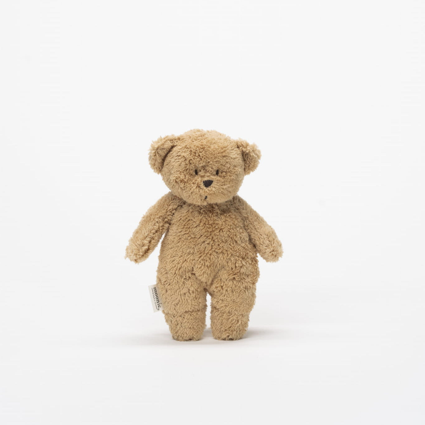 Mini Moonie Teddybär cappuccino sensorisch auf weißem Hintergrund