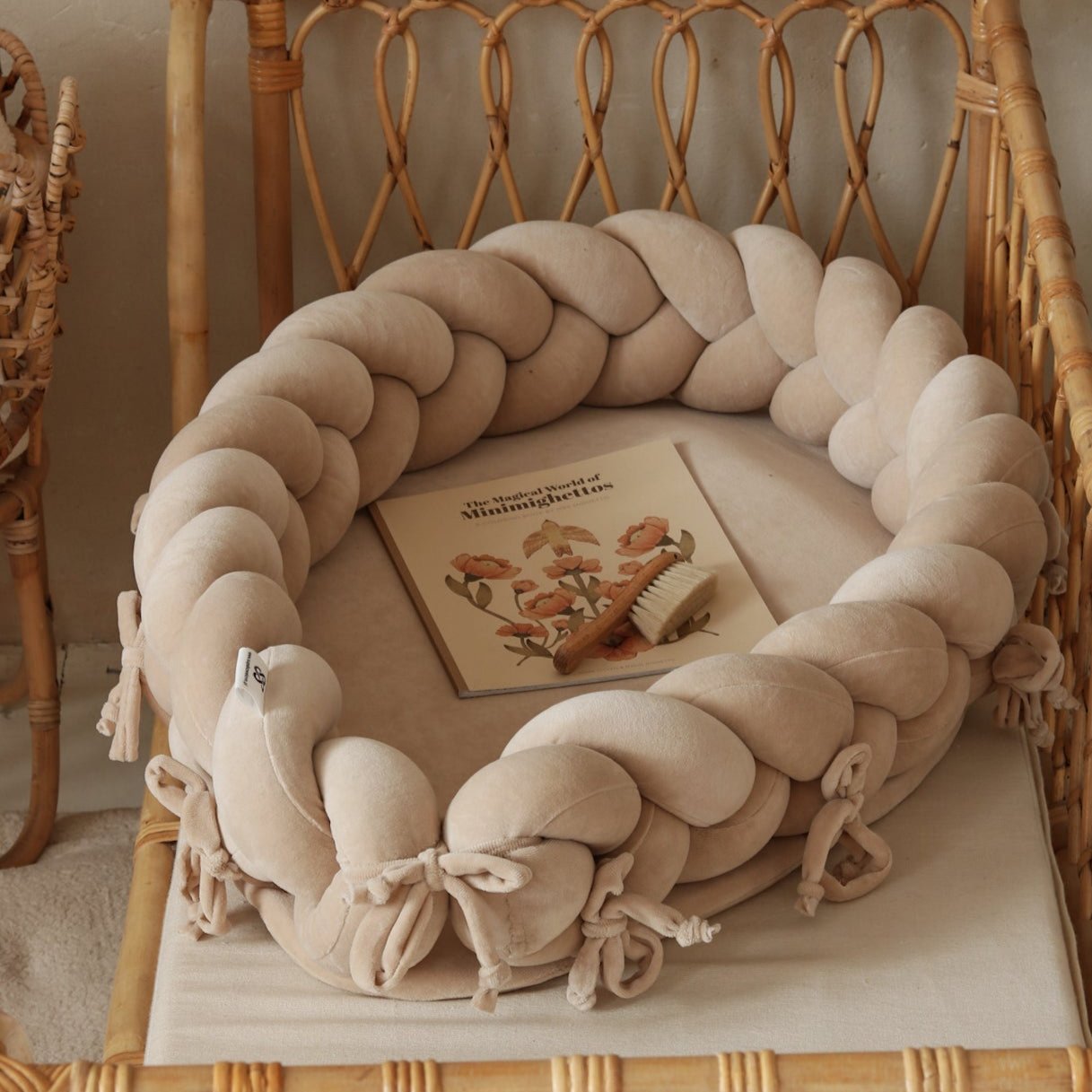 Geflochtene Bettschlange &amp; Babynest 2 in 1 Samt beige